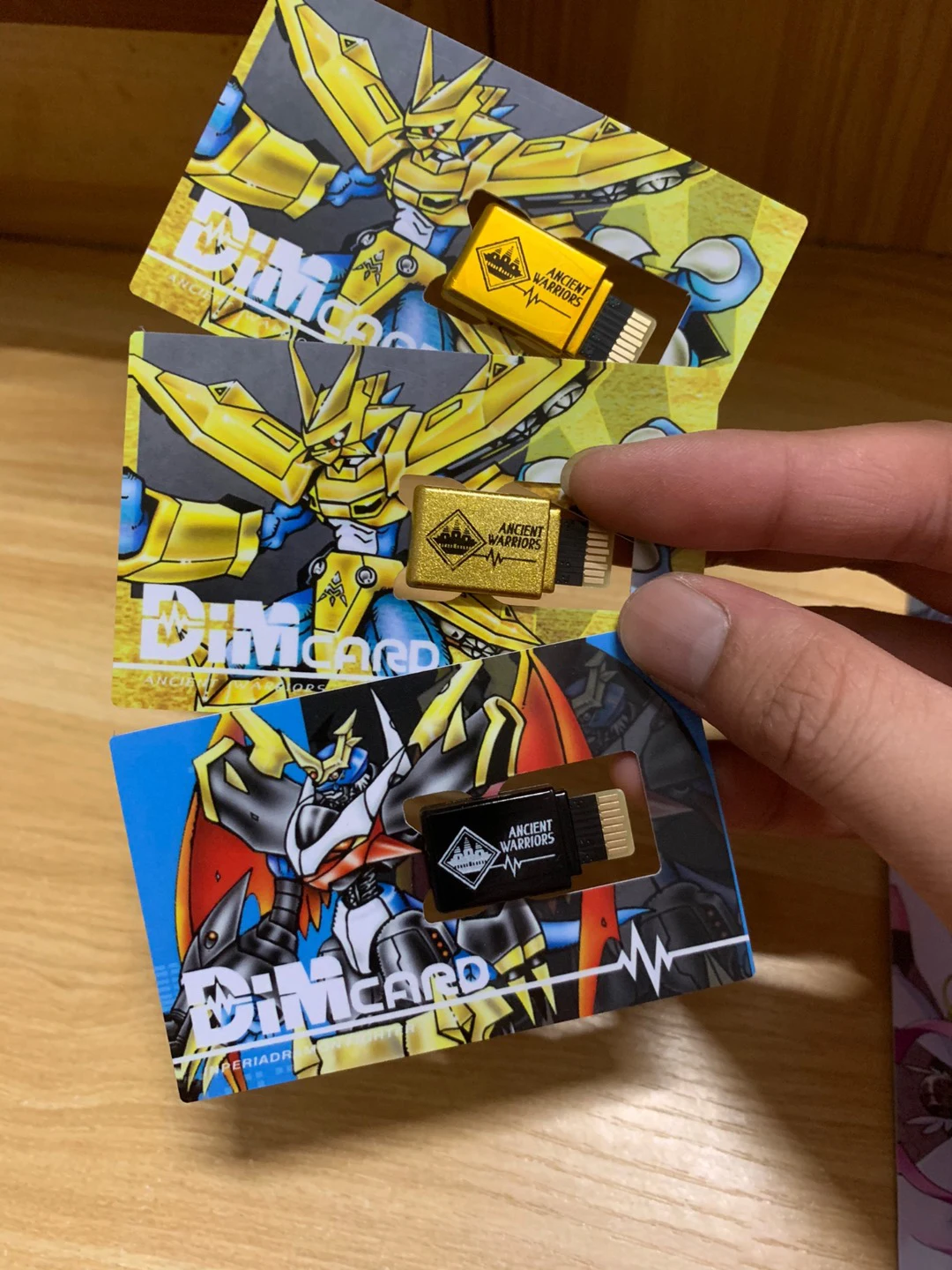 Digimon Adventure Tyrannosauru - Gaming Accessories Box のレビューと価格