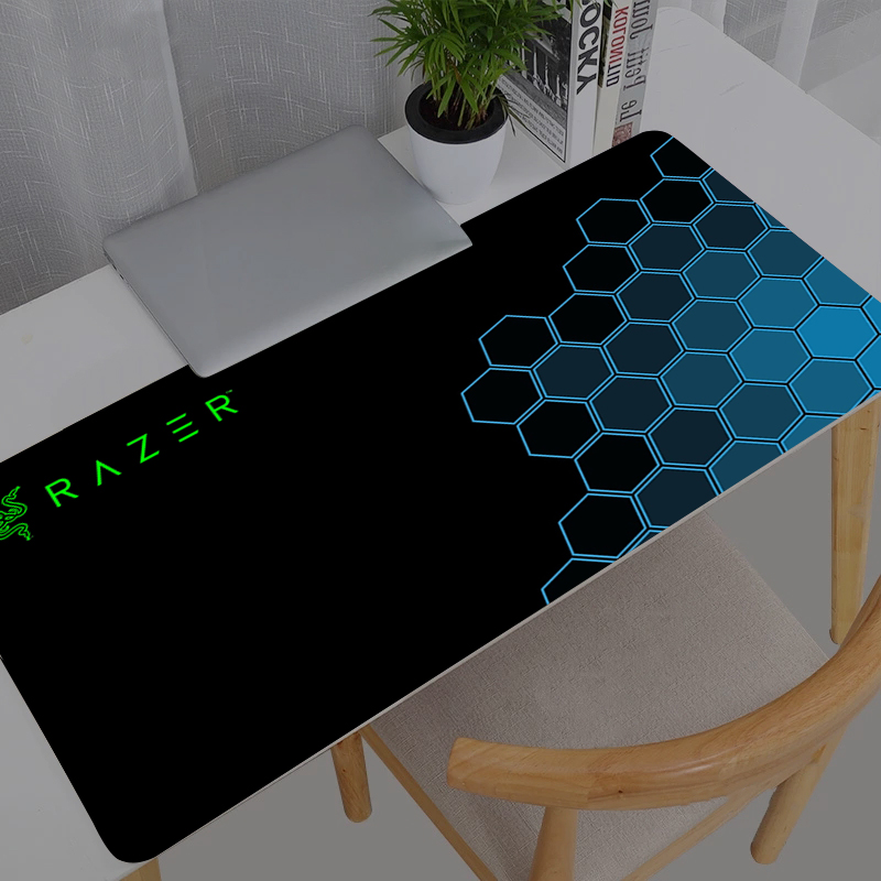 Mouse Pad Razer Gaming PC Dura - Gaming Accessories For Your Desk のレビューと価格